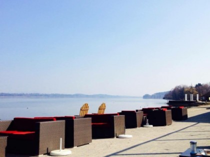 照片: Strandkurhaus Waging am See